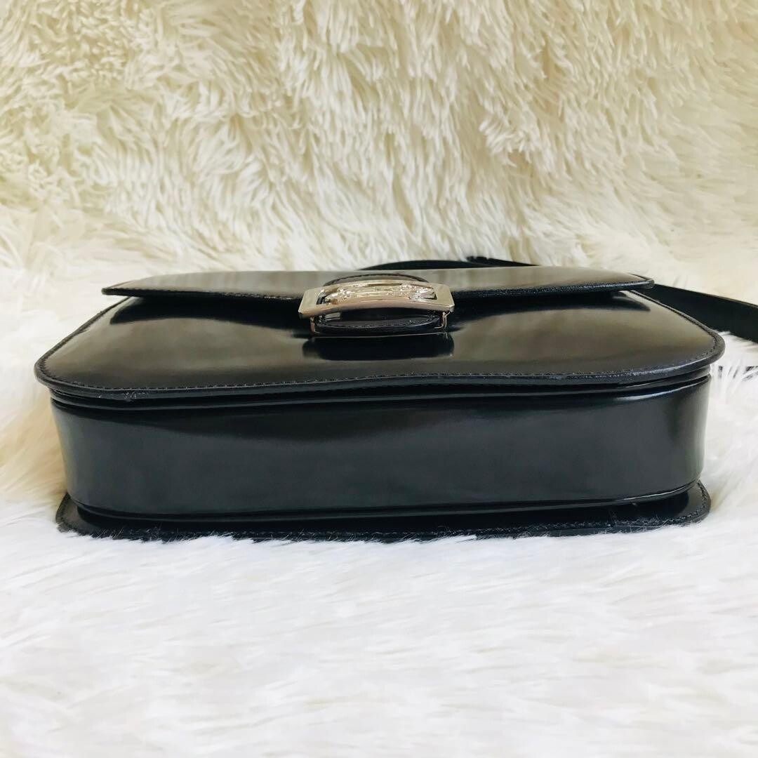CELINE Black Leather Shoulder Bag Horse Carriage Hardware Flap Vintage Authentic