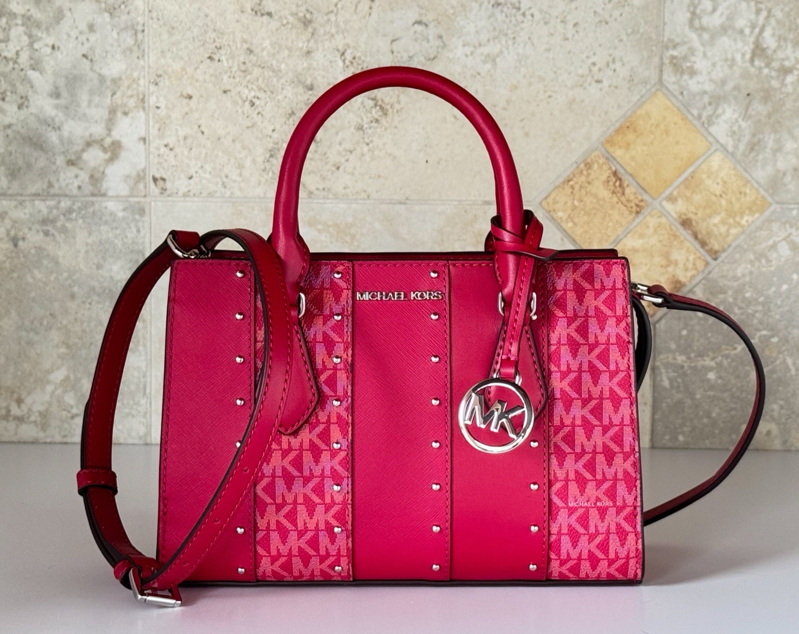 MICHAEL KORS SHEILA SMALL CENTER ZIP SATCHEL SHOULDER BAG MK DARK RASPBERRY