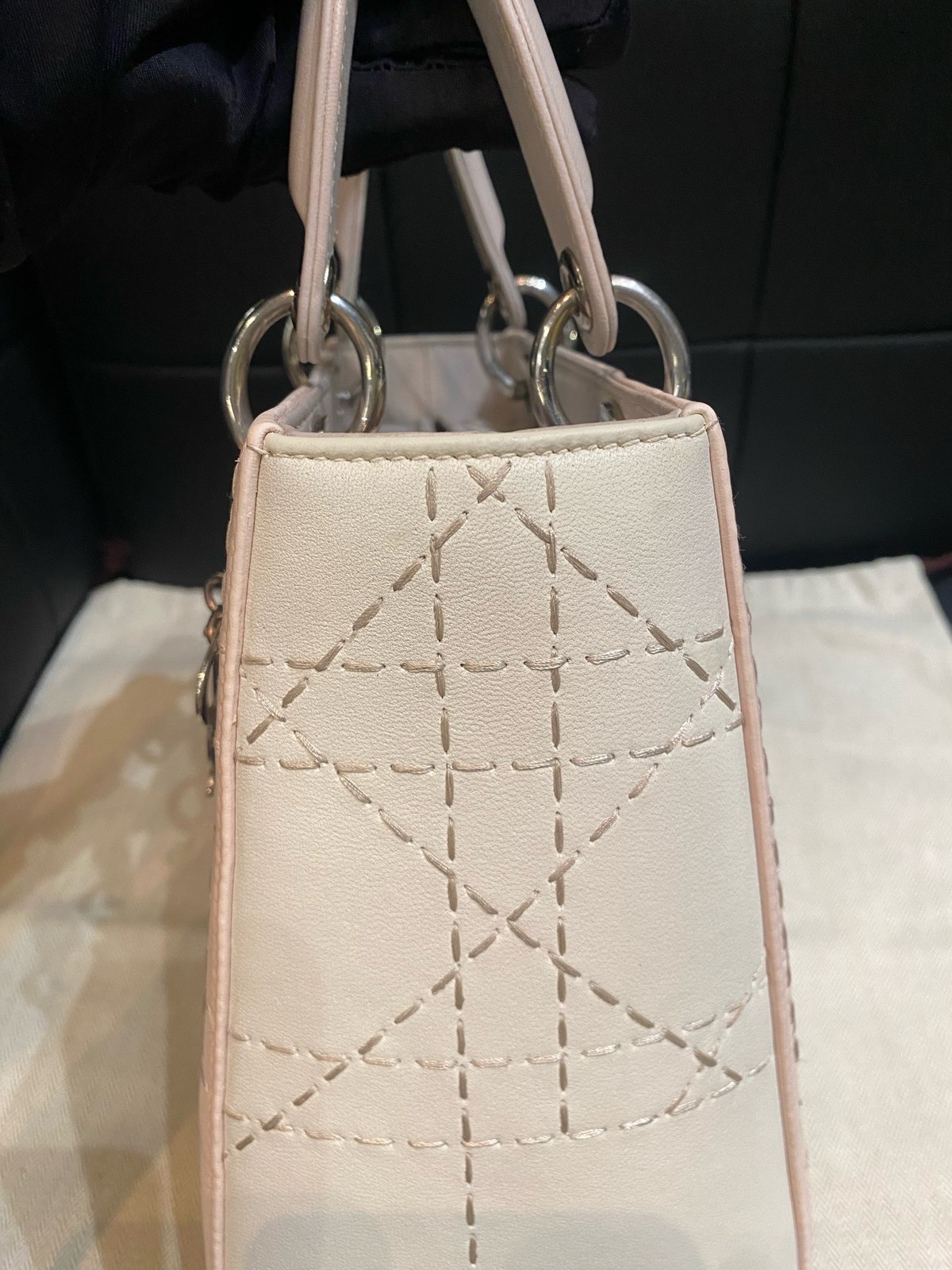 Dior Pre-Owned Authentic Luxury Handbag 24×11×20 Free Tracked Shipping