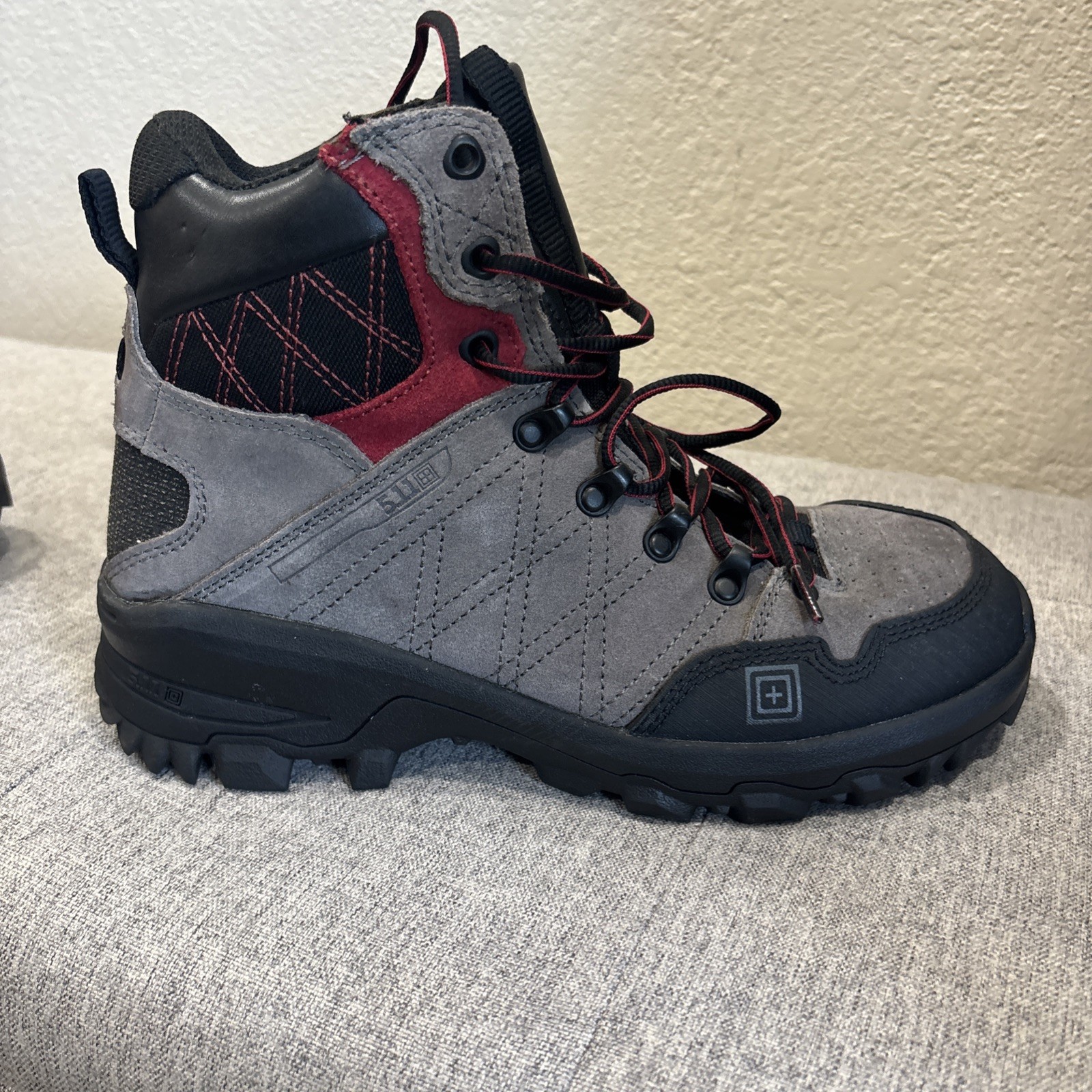 Brand New Open Box 5.11 Tactical Cable Multi-Terrain Hiking Boot Storm Gray Sz 9