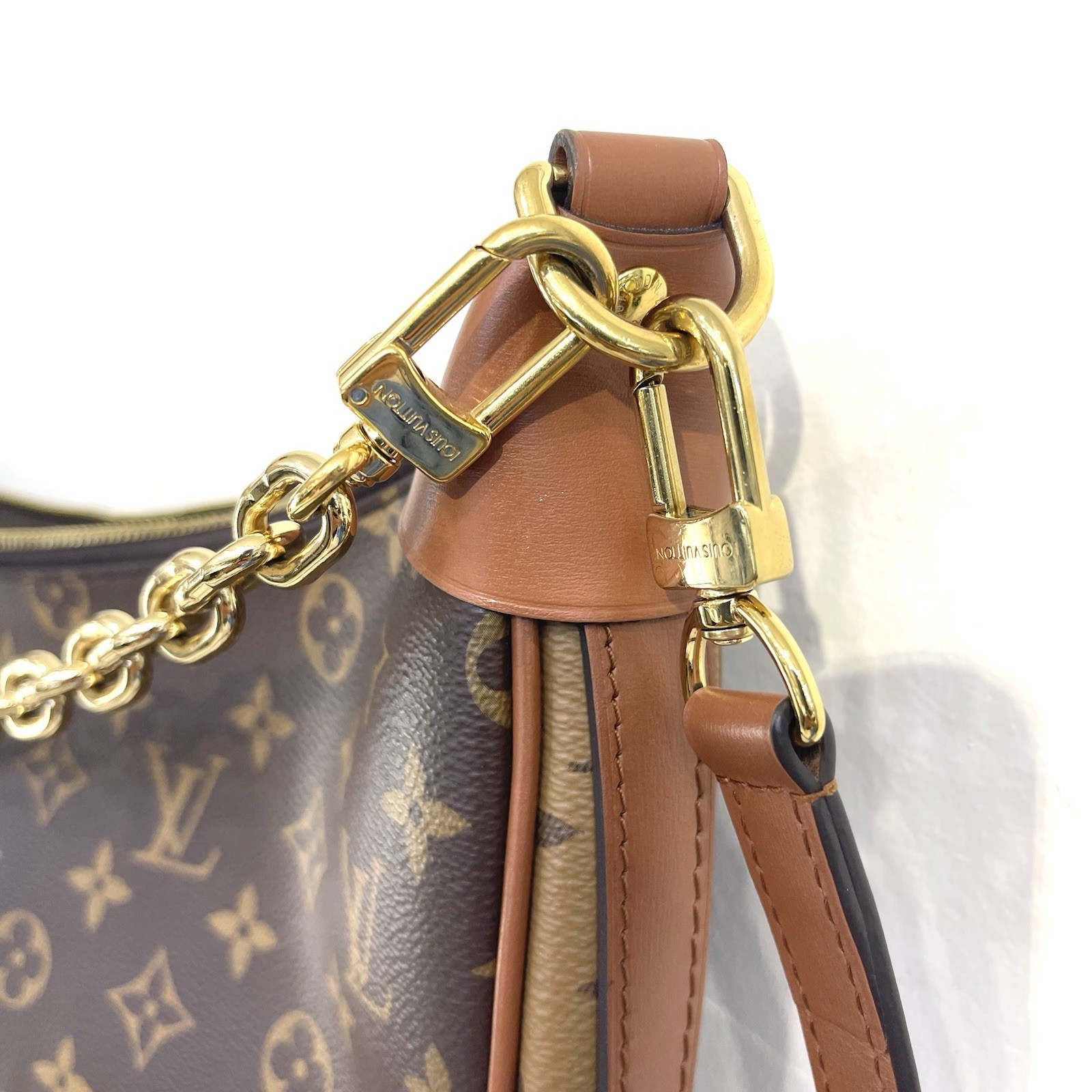 Authentic – Louis Vuitton Brown Loop Hobo Monogram Reverse Shoulder Bag w/ Pouch