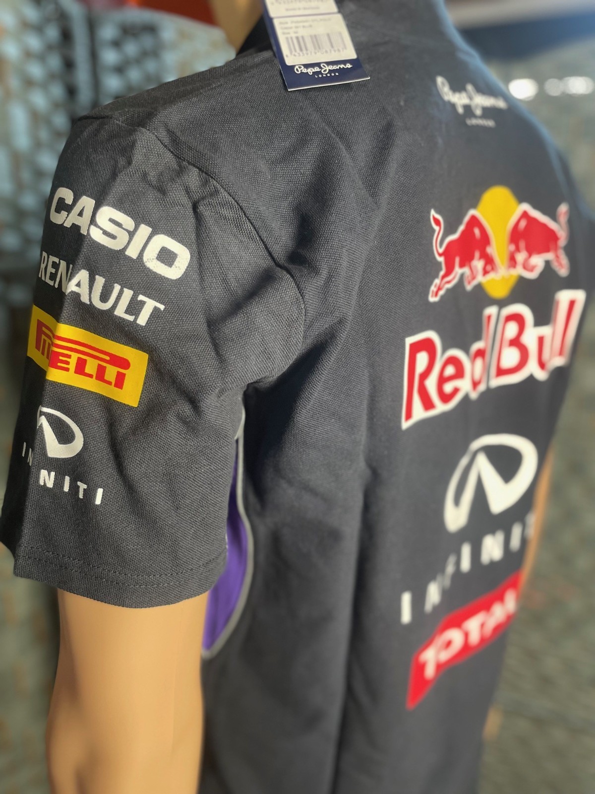 NEW Red Bull Racing F1 Formula 1 Men’s Polo Shirt 2012 Genuine VINTAGE- XL