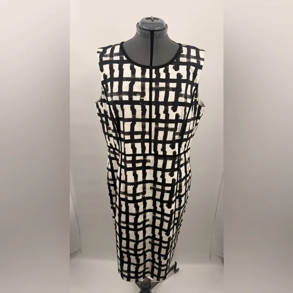 Lafayette 148 New York Designer Sleeveless Black & White Grid Dress Size 14 NWT