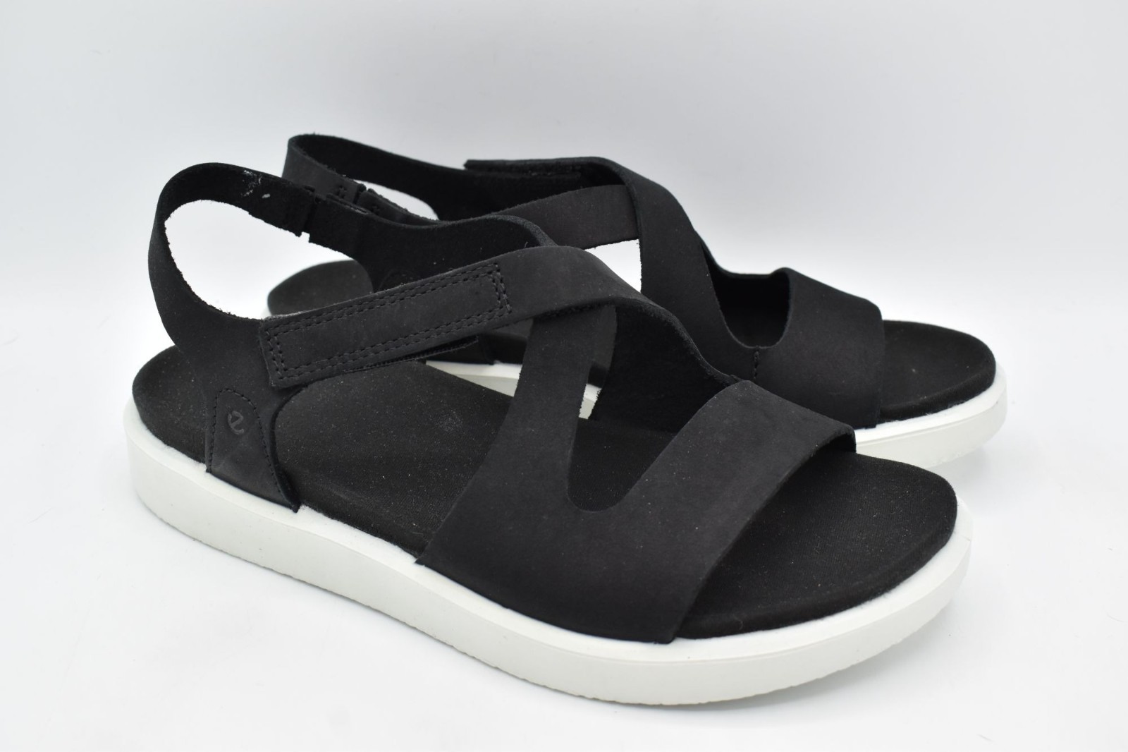 ECCO Womens EU 40 US 9-9.5 Flowt Black Leather Strappy Crosstrap Sandals Shoes