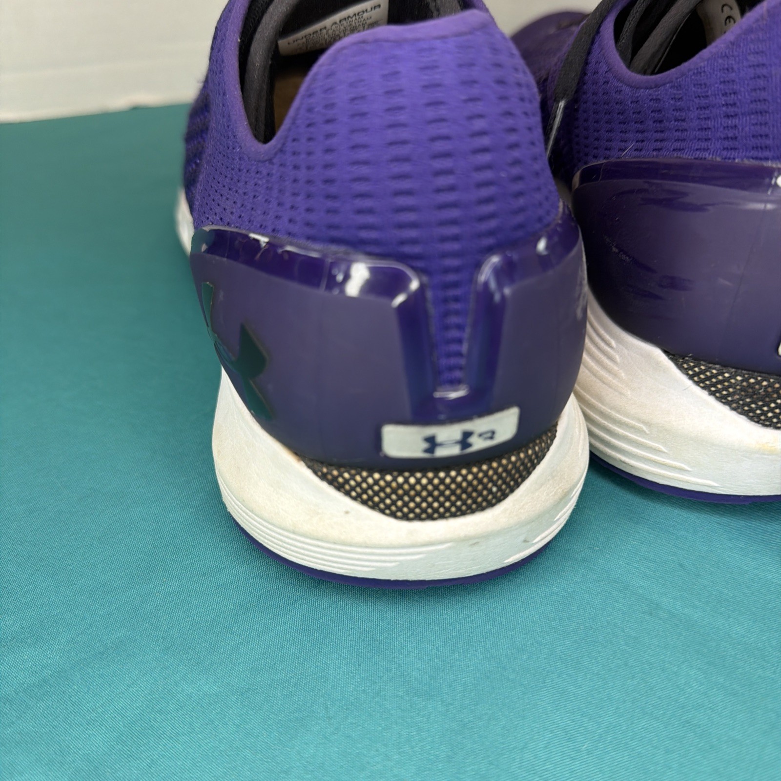 Under Armour HOVR Sonic CT 1.1 Men’s Size 11.5 Running Shoes Purple Sneakers