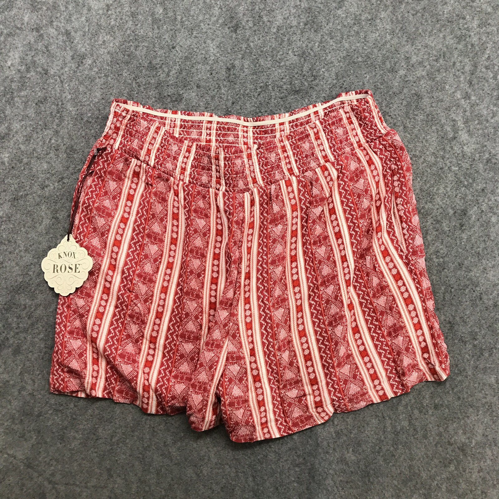 Knox Rose Shorts Womens Size XL Barn Red Aztec Patterned Smocked Lightweight NWT