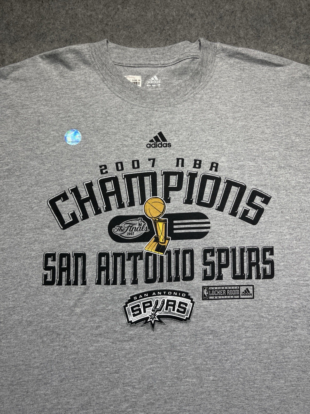NEW San Antonio SPURS NBA FINALS Champions locker Room Lg Adidas Gray 2007 Shirt