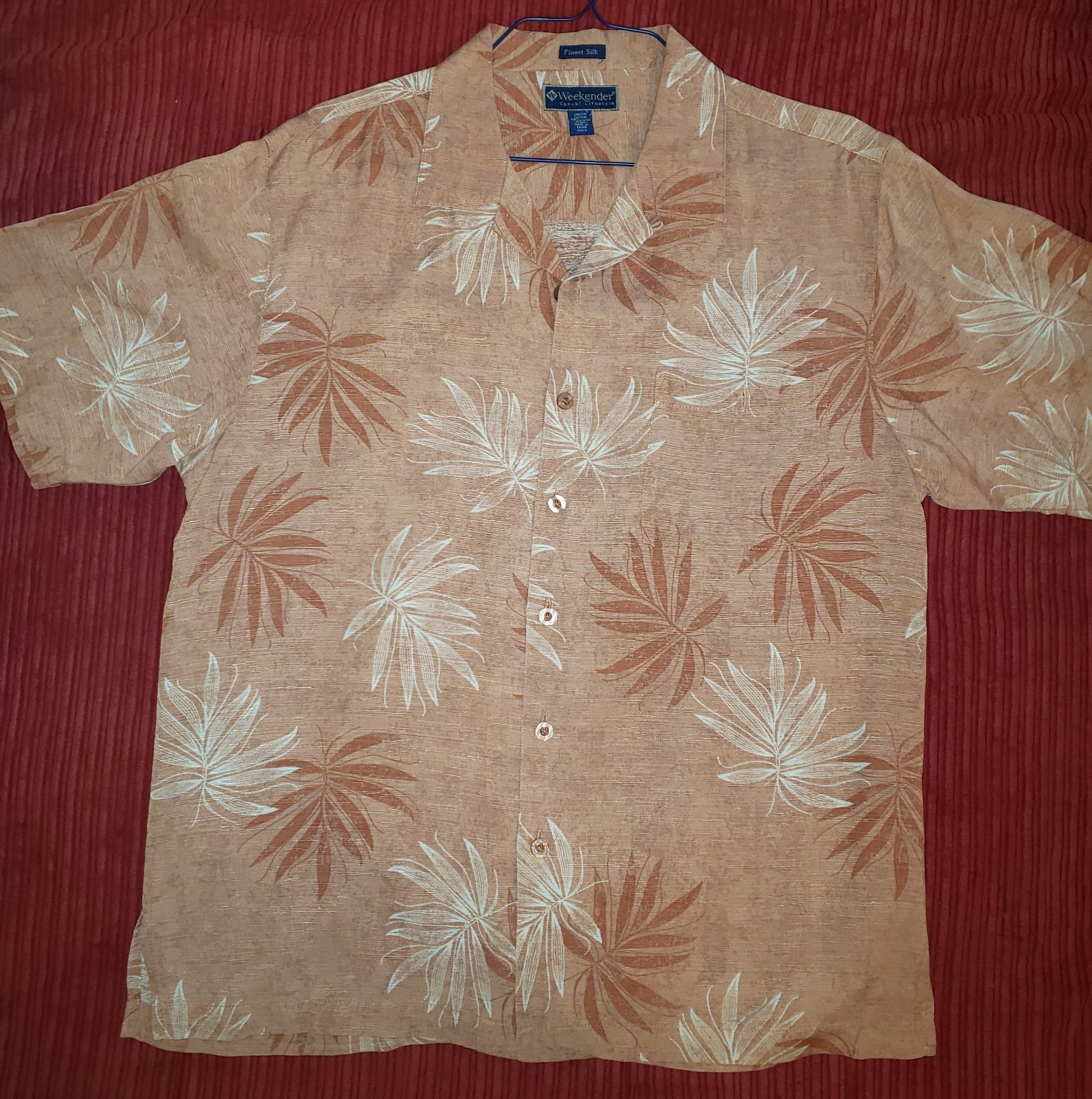 Weekender Silk Casual Men’s Short Sleeve Button Down Red Leaf Print Shirt Size L