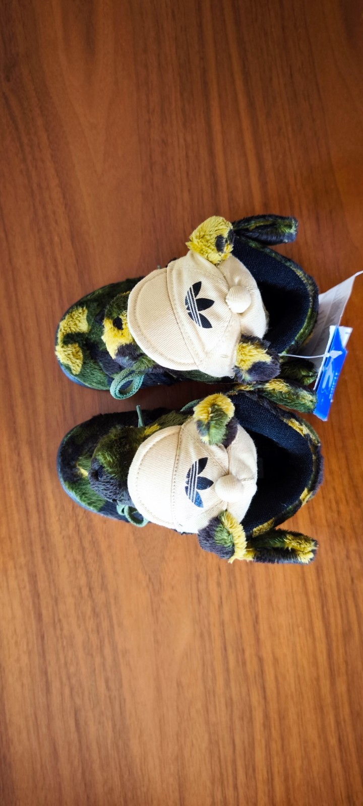 Adidas Jeremy Scott camo bear kids Original Q20918 Size: US8K