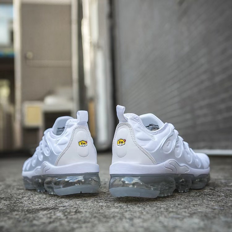 🔥Nike Air Vapormax Plus TN Silver white Men’s Sneakers Size7-12 Free Shipping