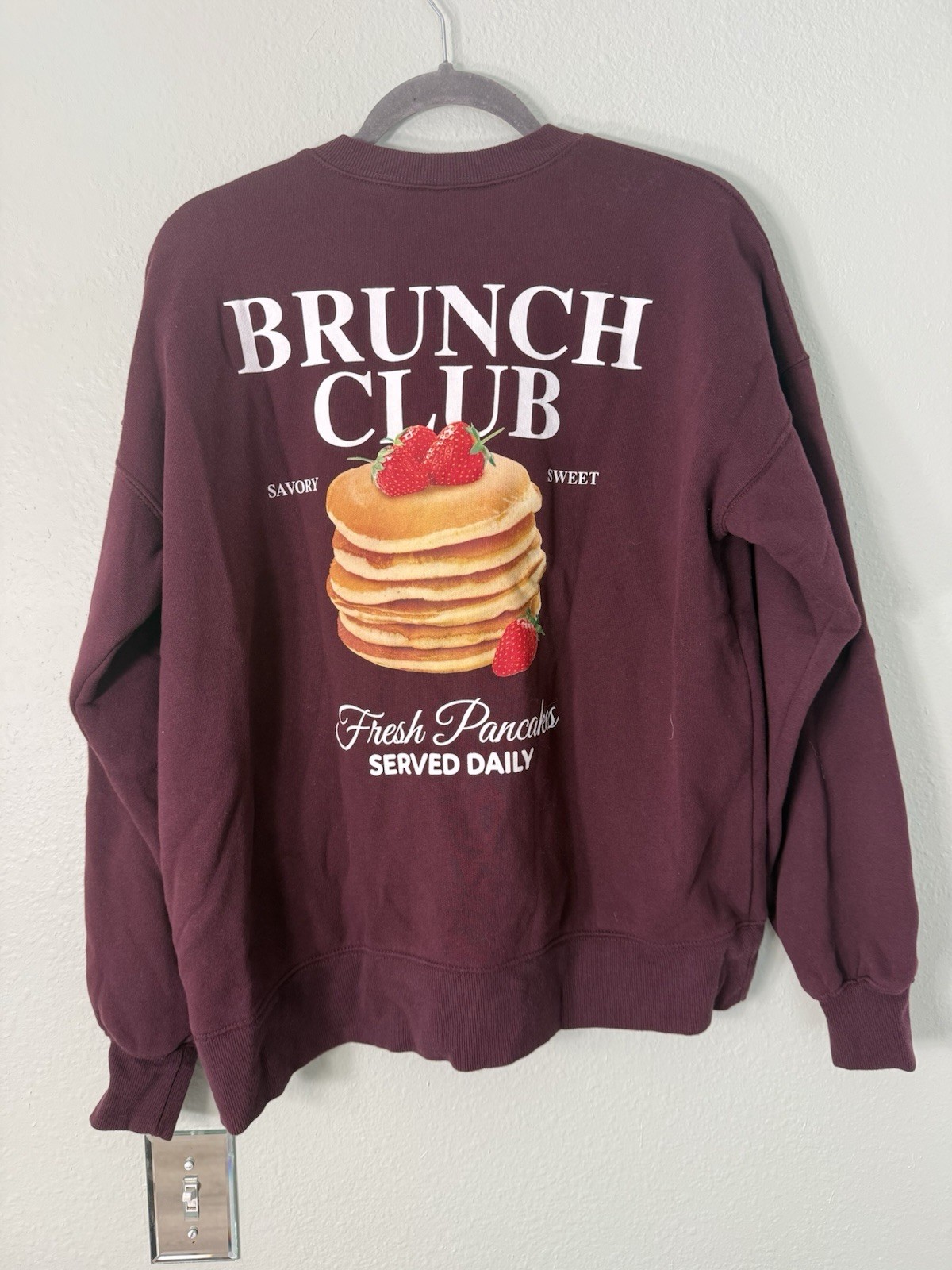 Pancake – The Brunch Club Crewneck – Wild Fable Women’s XS Maroon