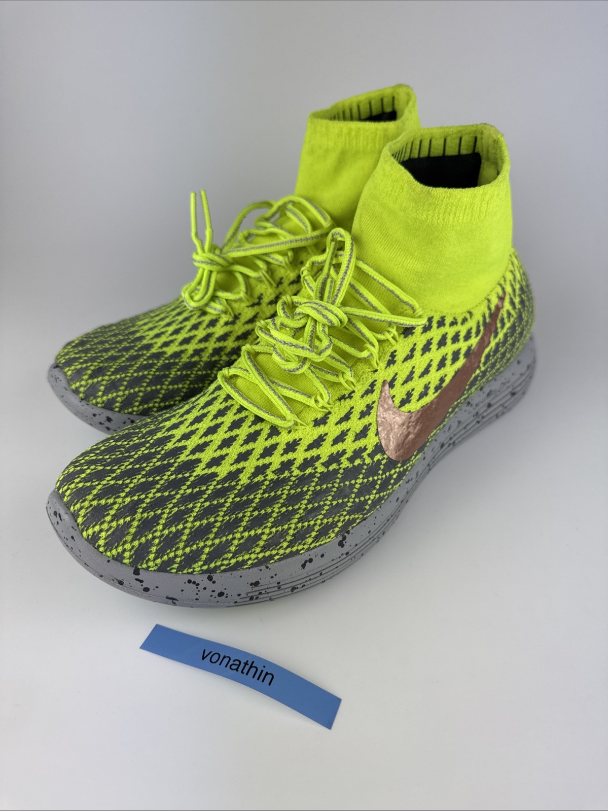 Nike LunarEpic Flyknit Shield Men’s Volt/Gray Sneaker 849664-700