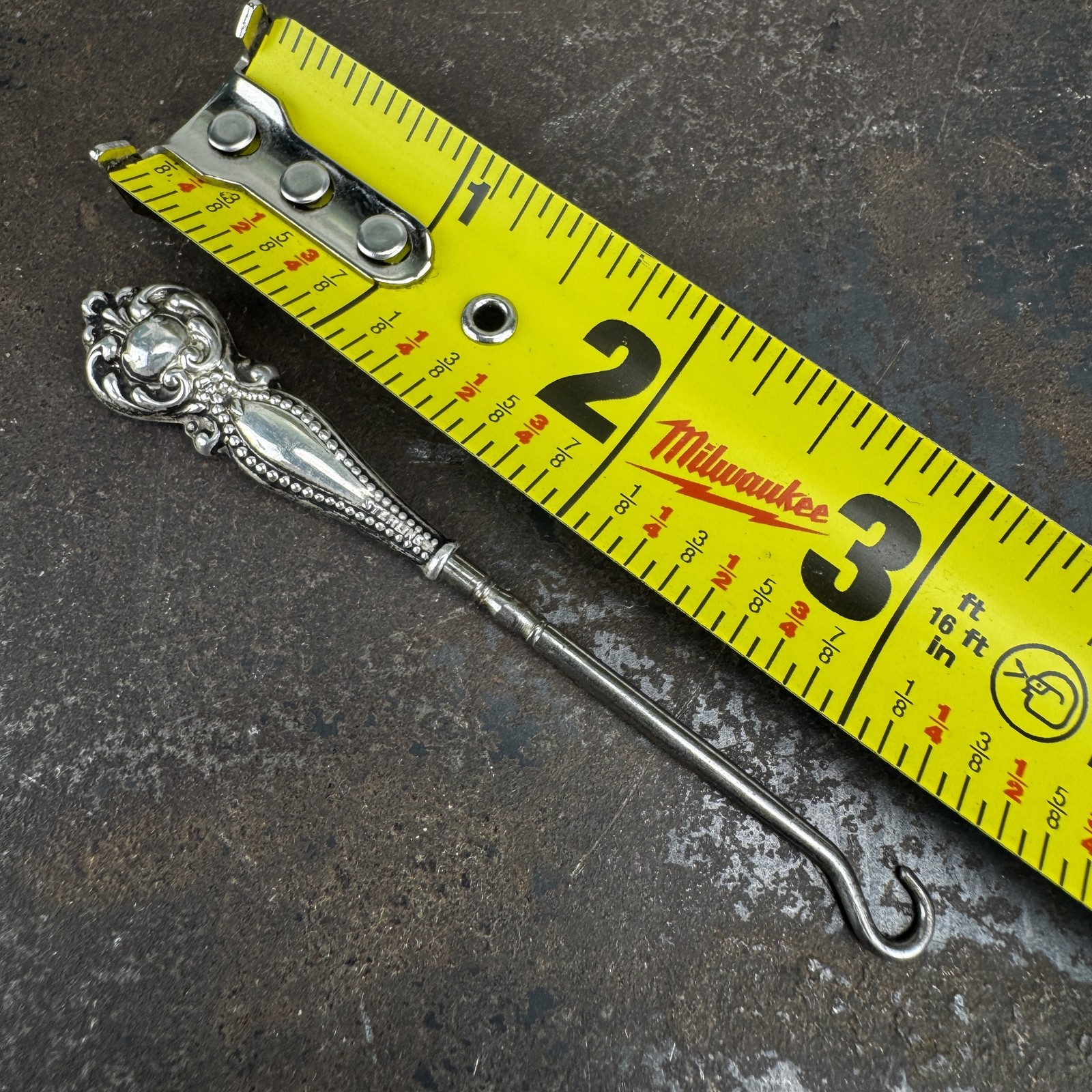 Vtg BUTTON HOOK Tool – Sterling Silver – 3.5″ Long – 4.53 Grams