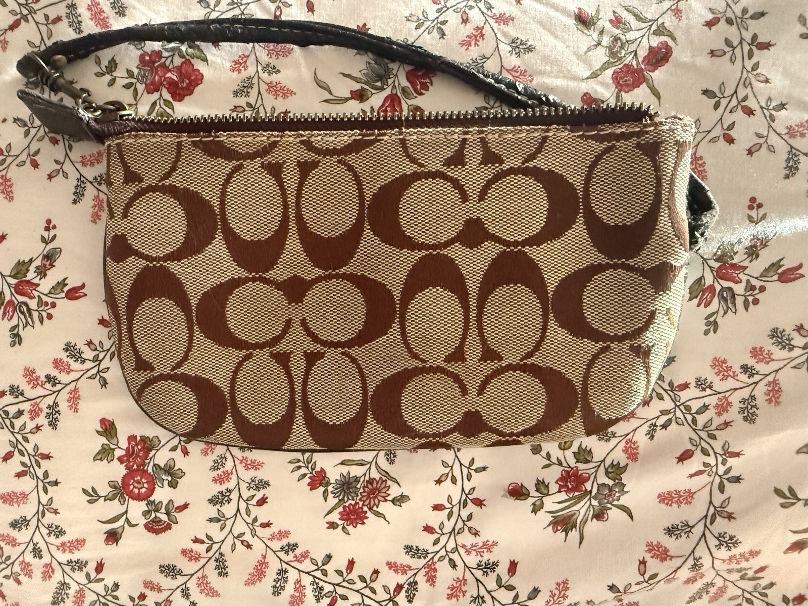 Coach Signature Patchwork Logo Zip Wristlet Pouch Multicolor Lined