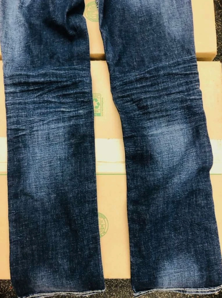 Silver Jeans Co. Suki Mid Rise Curvy Fit Straight Leg Jeans 29W x 30L Dark Blue