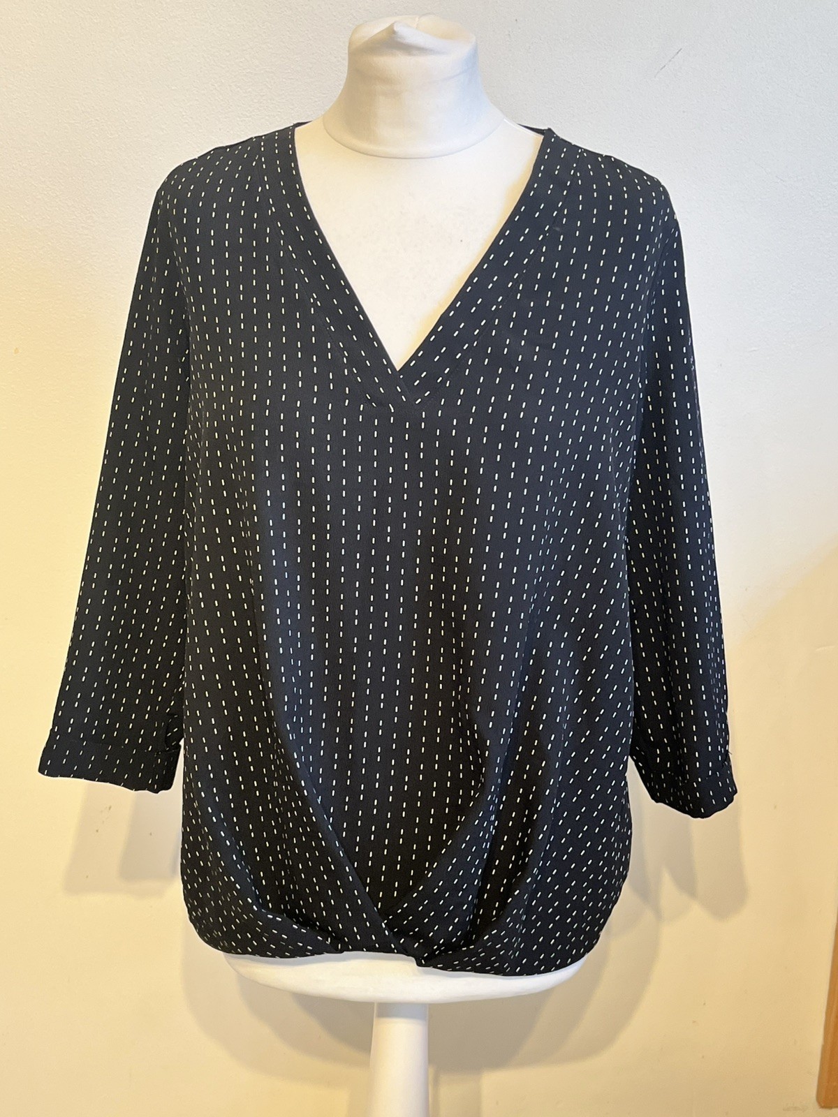 Marks & Spencer M&S Collection Black 3/4 Sleeve Top White Stitch Print uk 12
