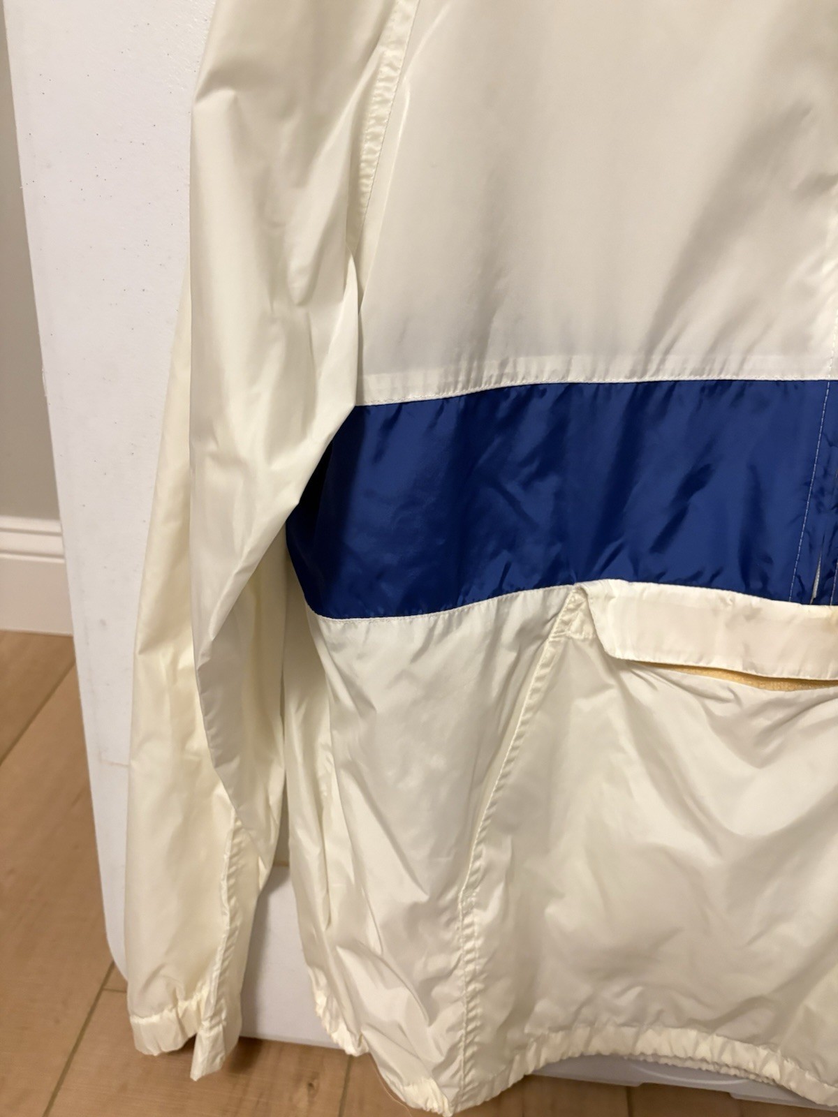 Vintage Woolrich Mens White/Blue Colorblock Hooded Zip Windbreaker Jacket Size M