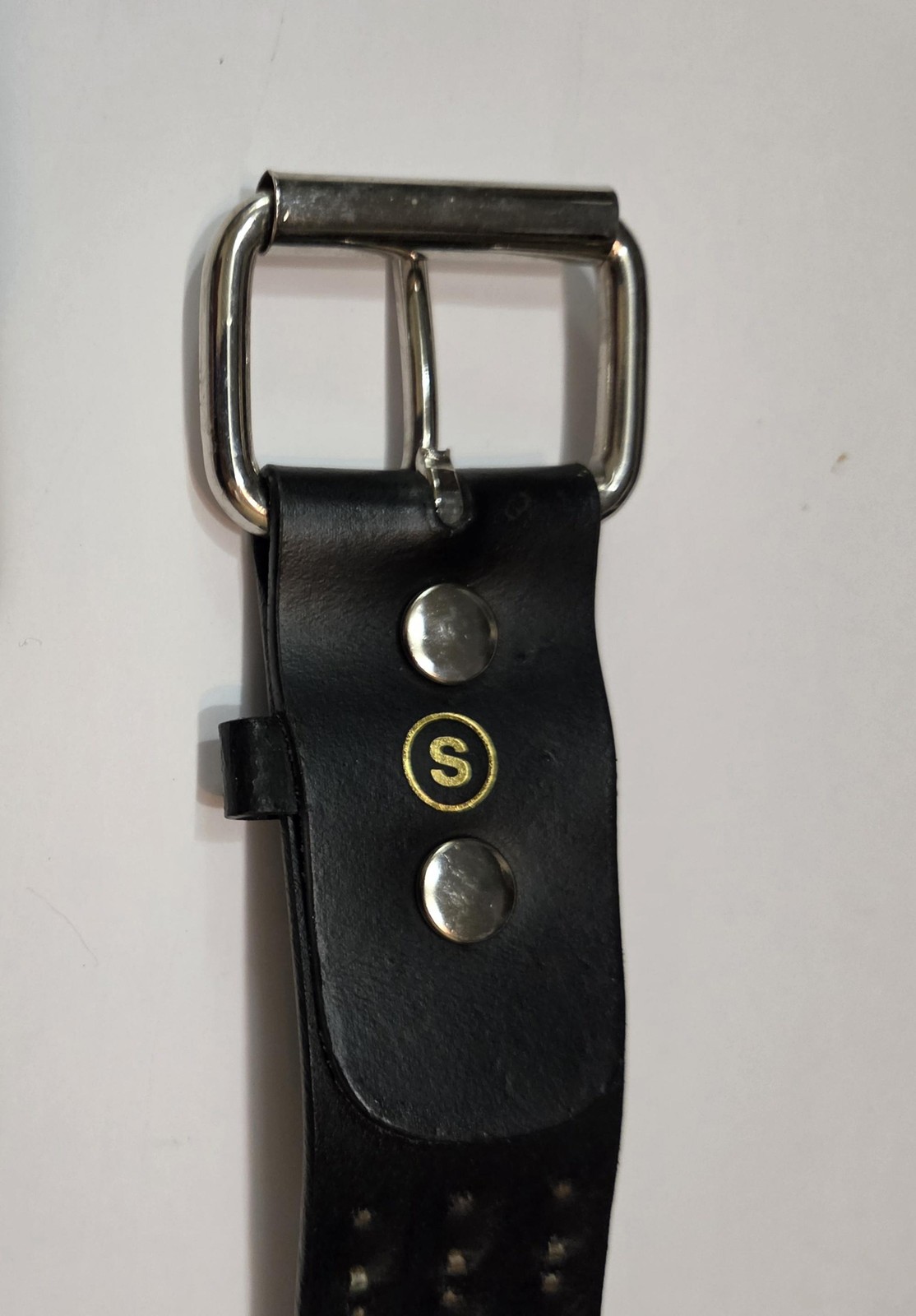 Funk Plus Belt Mens Small Black Leather Silver Studded Pyramid Punk Rock