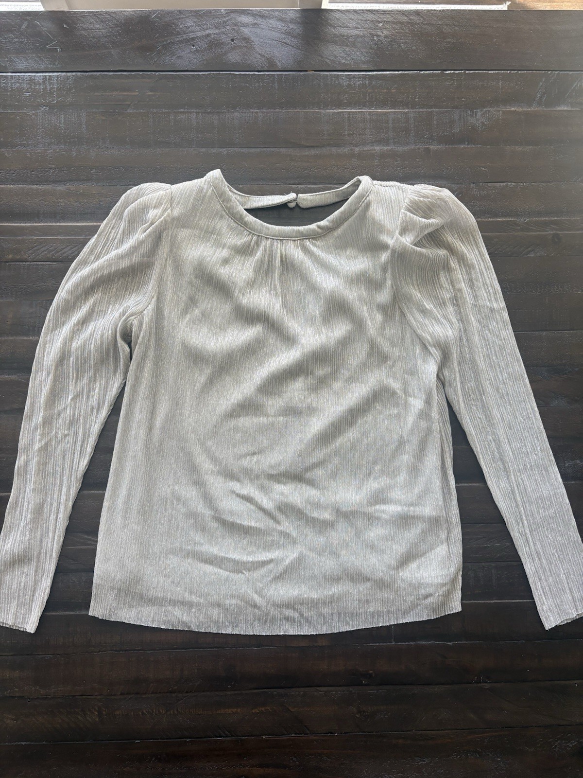 Vince Camuto Women’s M Silver Metallic Knit Blouse Puff Sleeve Round Neck Lined