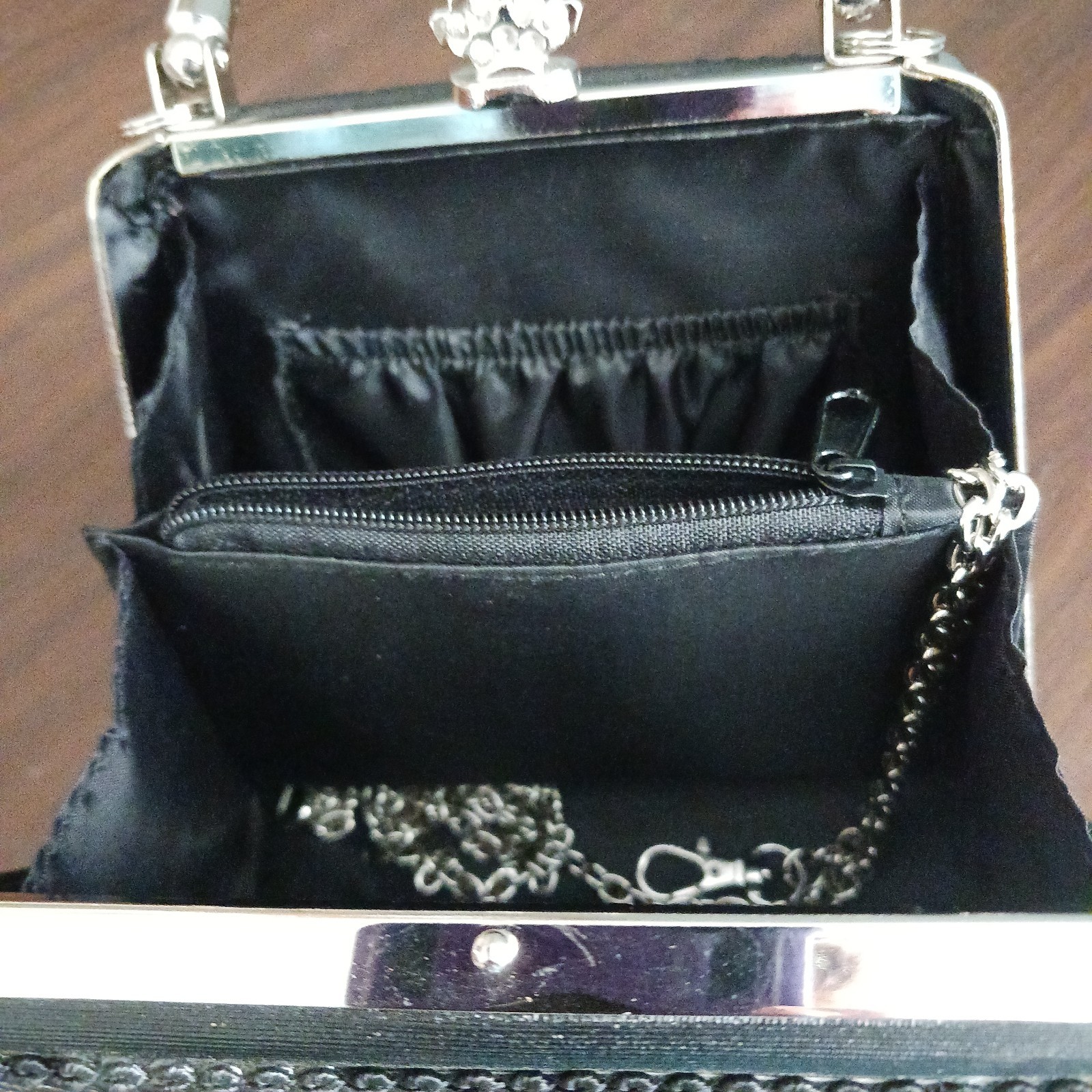 Vintage Style Box Bag Hard Case with Horse Racing Scene 5 x 6 inches