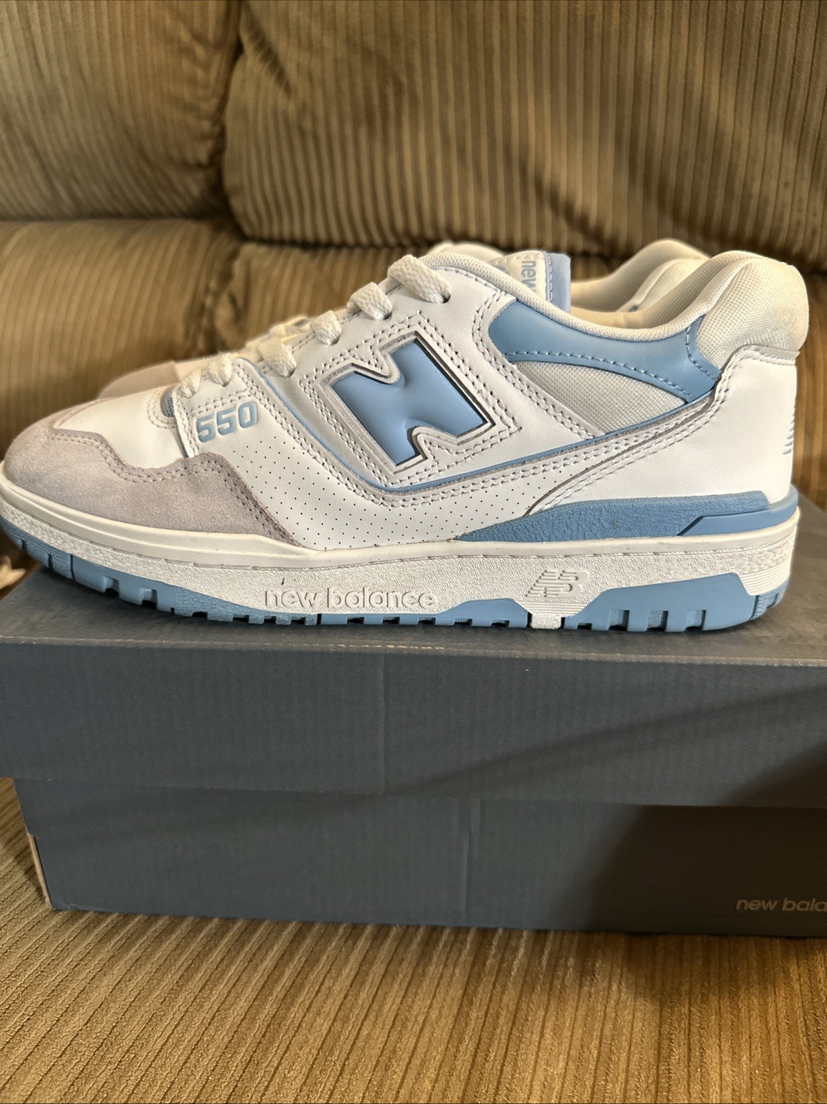 Nee Balance 550 Carolina Blue