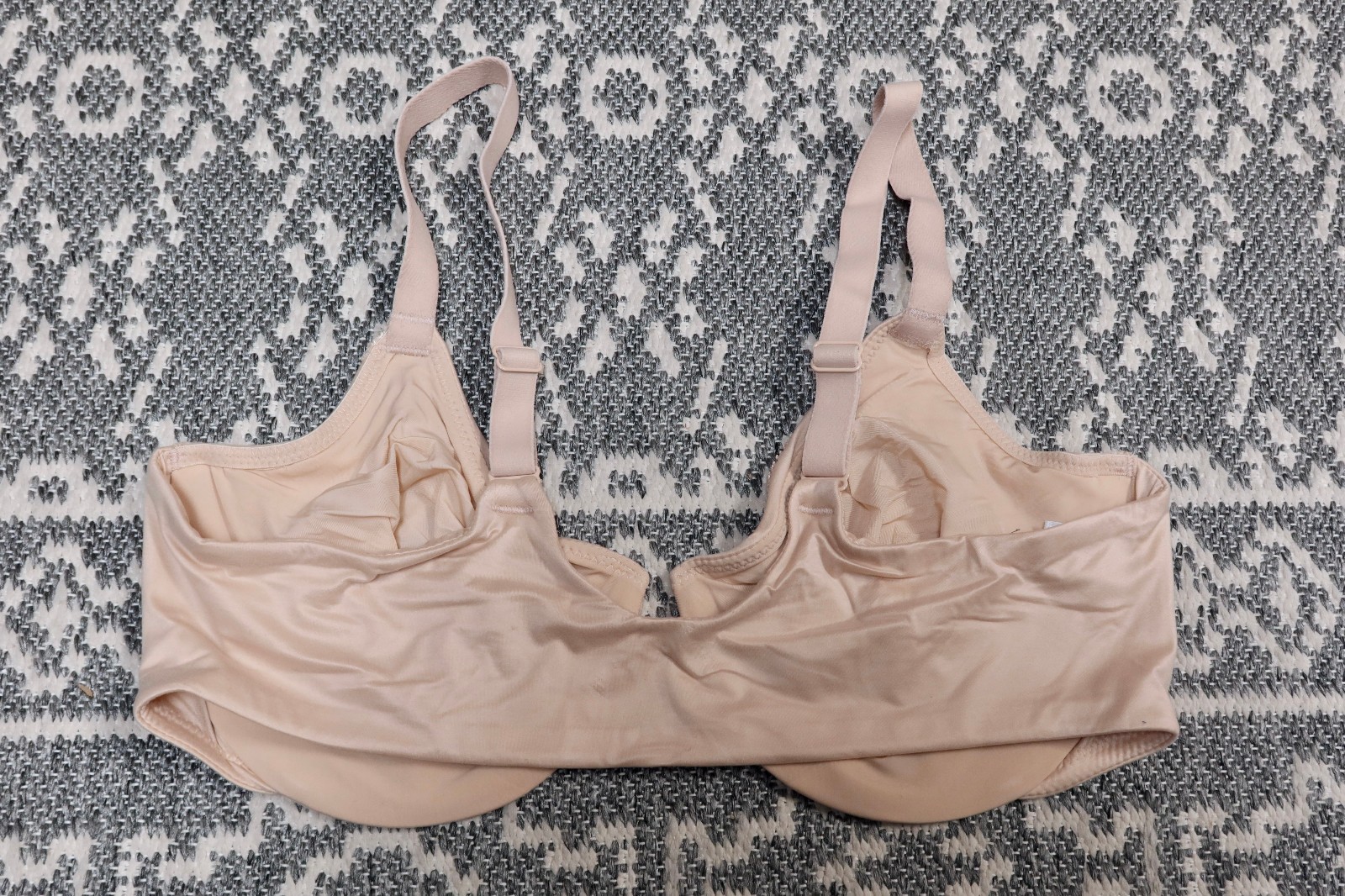 New Wacoal Perfect Primer Front Close Underwire Bra – Size 40D – Sand – # 855313