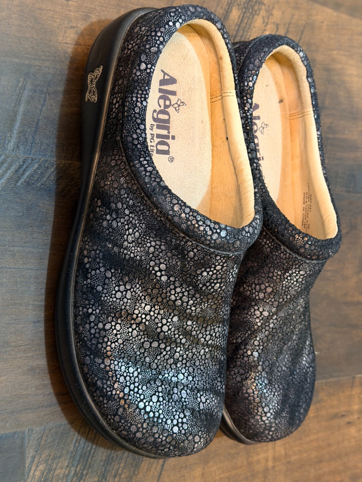 Alegria Kara Kay-241 Black & Silver Clogs Women’s Size US 9- 9.5 / EU 39