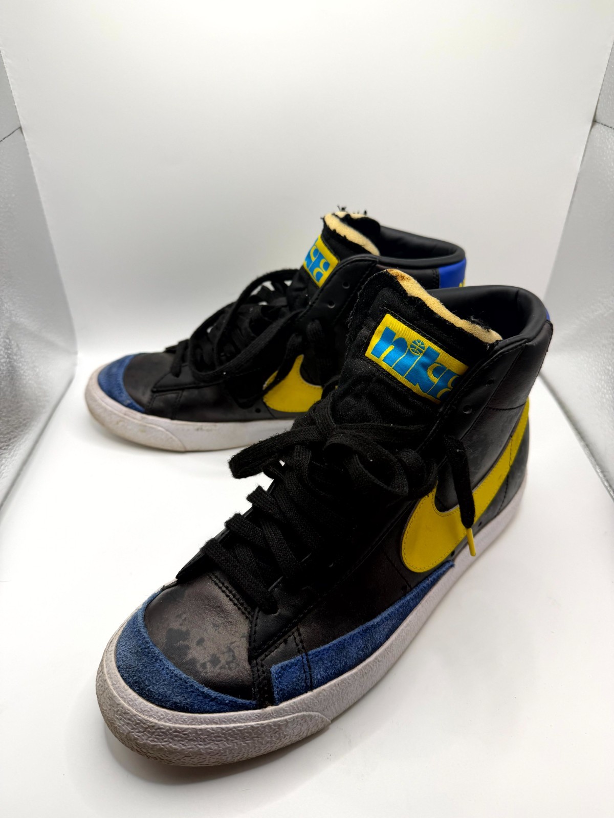 Nike Blazer Mid Peace, Love & Basketball DC1414-001 Mens 9 Sneaker Black Leather