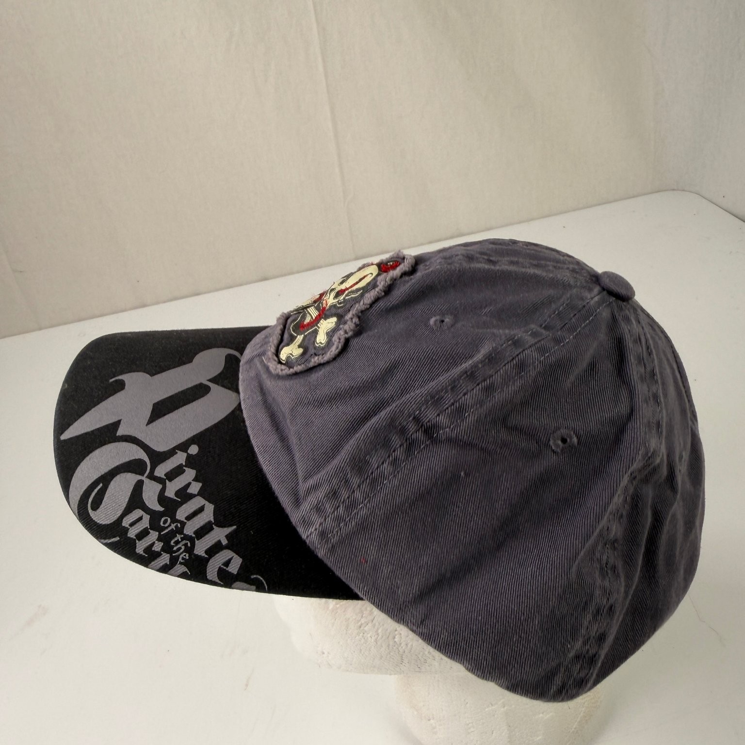 Disney Store Pirates Caribbean Skull Crossbones Baseball Hat Men’s L/G