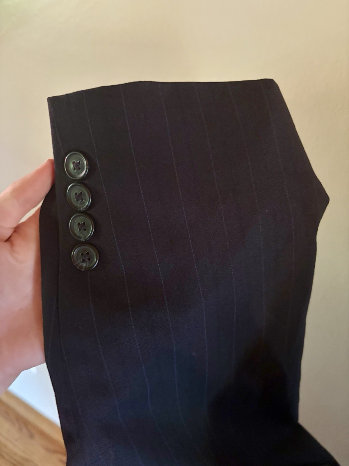 Mazzoni Men’s Black Pinstripe Suit Jacket 48/43R Single-Breasted 3-Button