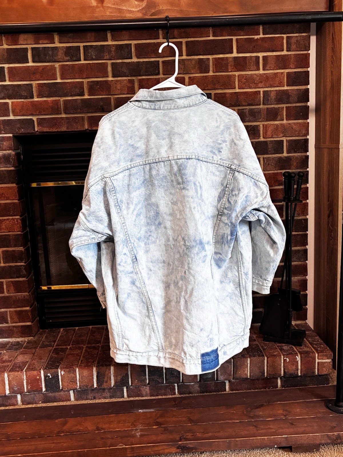 Limited Express Womens L Blue Light Wash Oversized Denim Jacket Pockets 90s