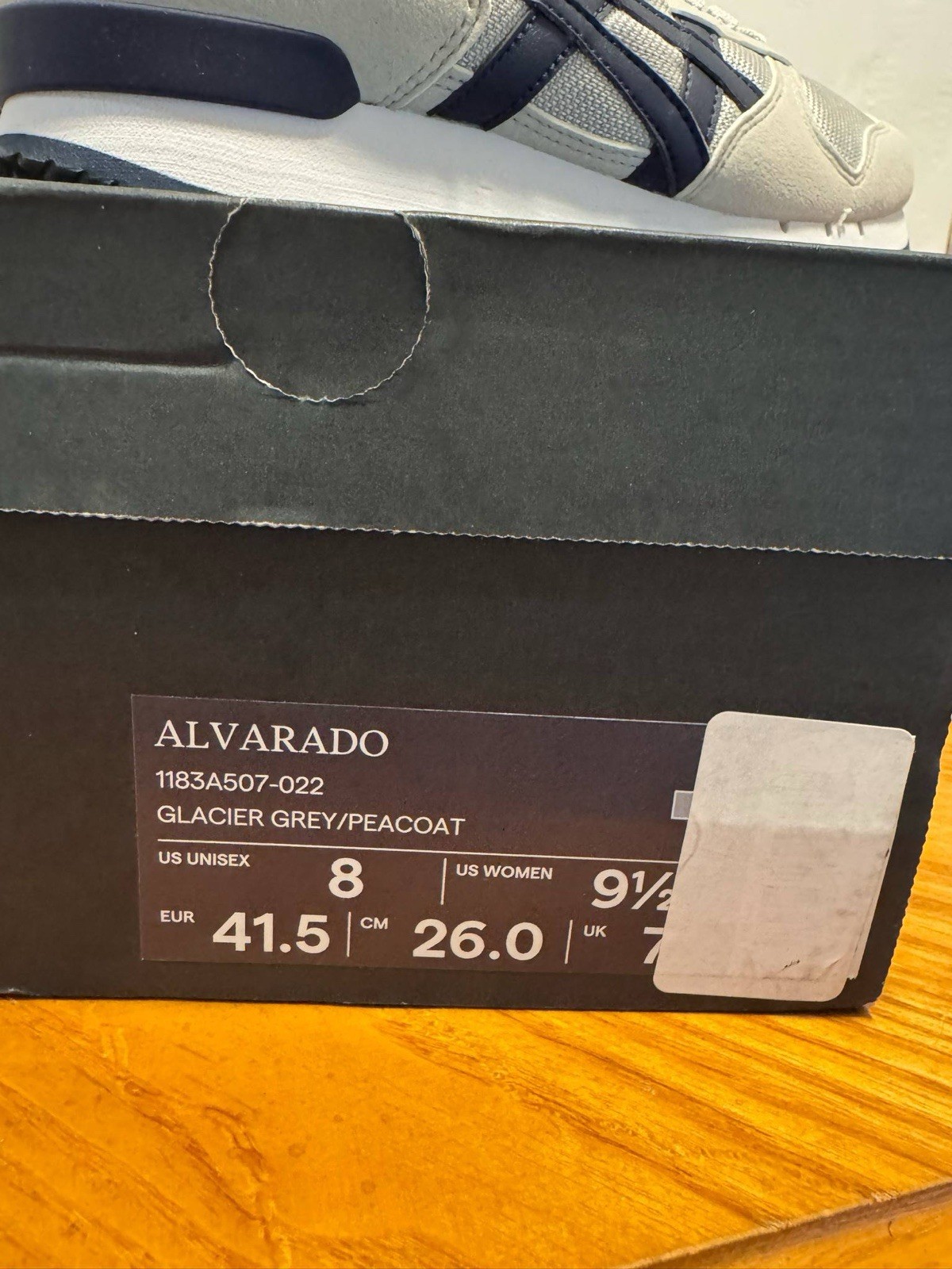 Onitsuka Tiger Alvarado Glacier Grey/Peacoat Men’s 8, Women’s 9.5