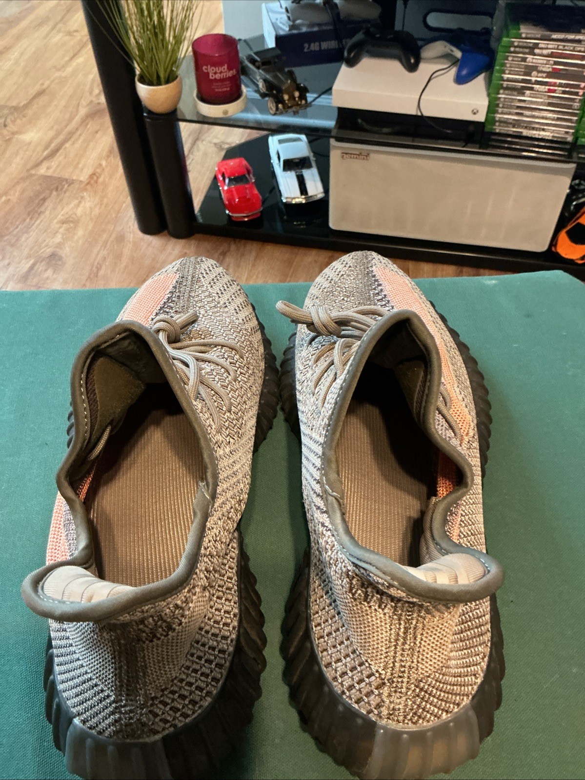 Adidas Yeezy Boost 350 V2 Ash Stone GW0089 Gray Primeknit Size 11.5