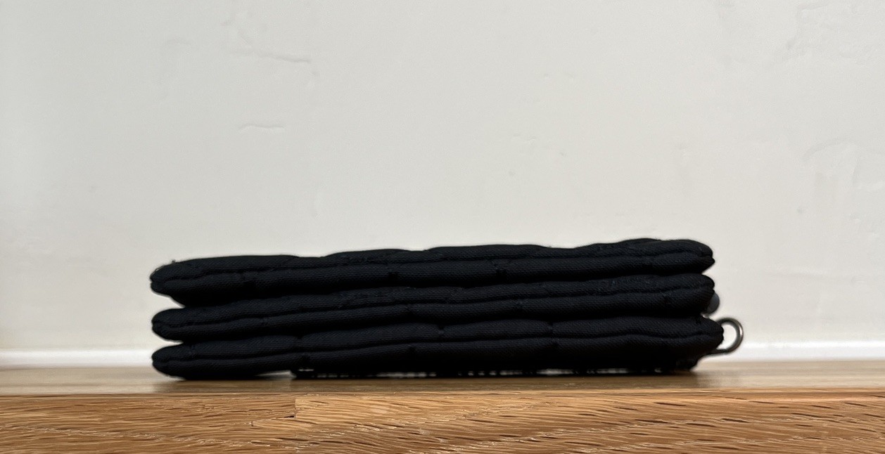 Thirty One Vary You Black Wristlet
