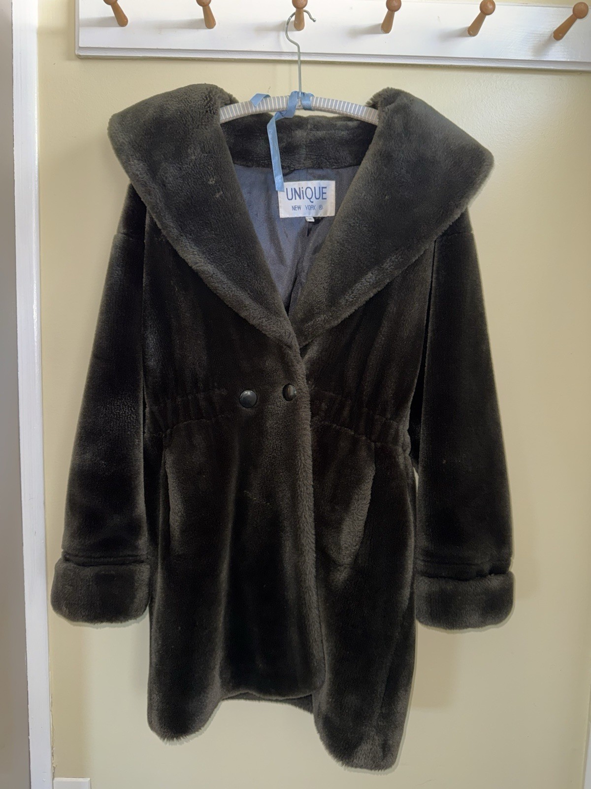 Vintage Unique New York Women’s Brown Faux Fur Jacket size M