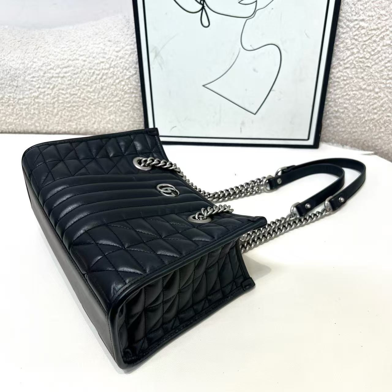 Gucci GG Marmont Black Medium Matelasse Leather Chain Tote Bag