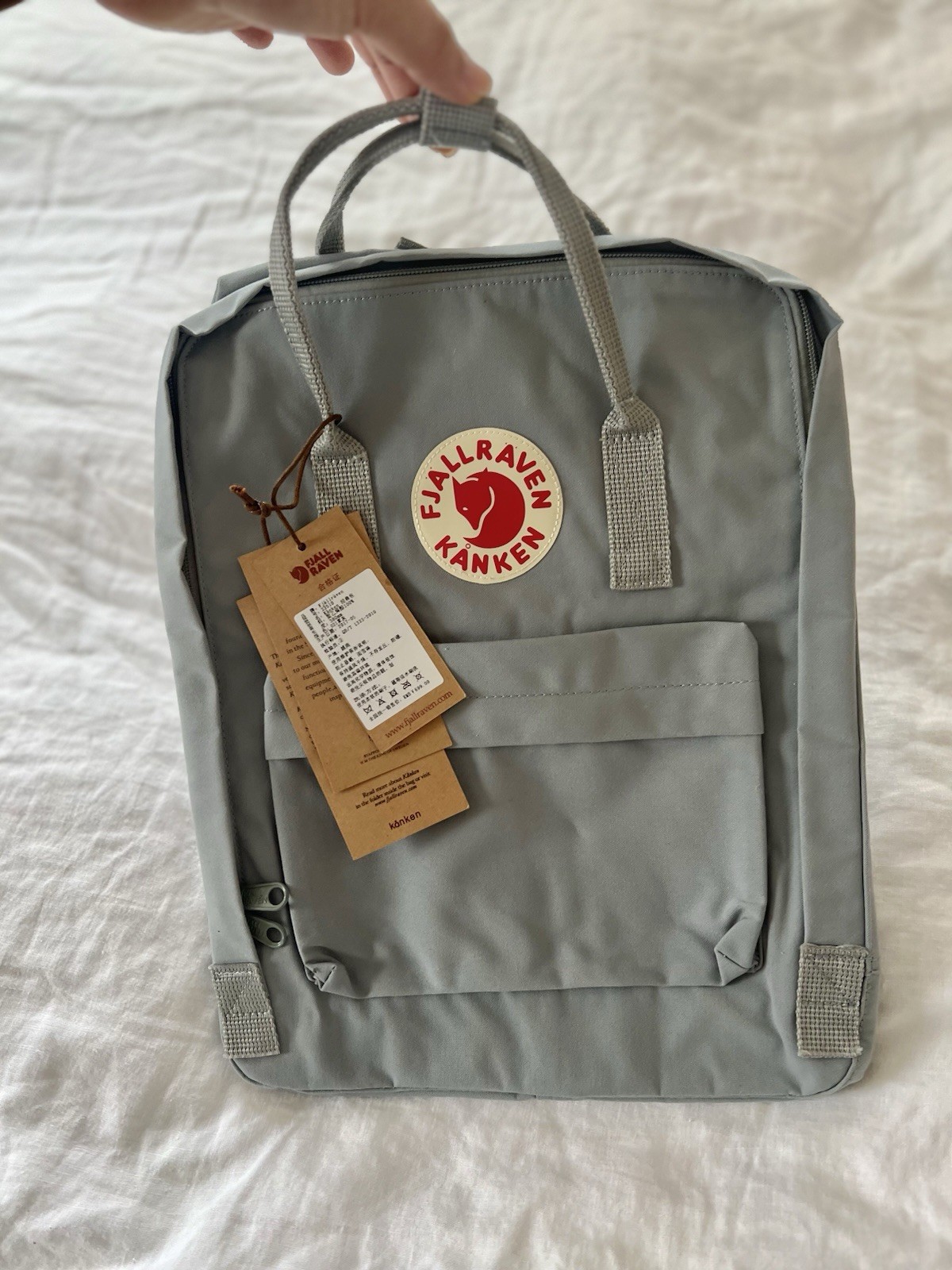 Fjallraven – Kanken Backpack – Fog Size A Smaller Version/ 16L