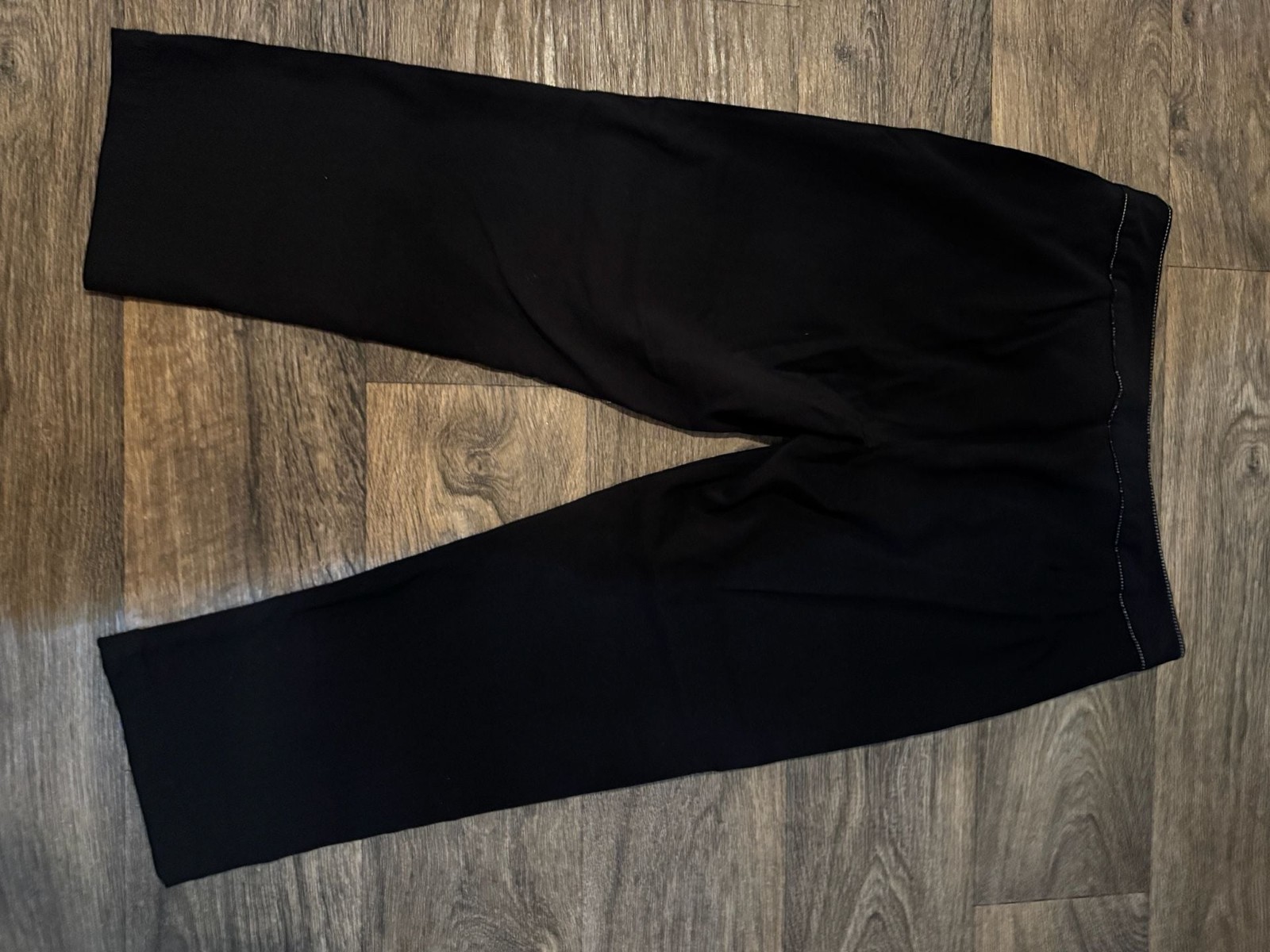 Xhilaration Vintage Y2K Black Cropped Capri Pants with Ring Pull Front Zippers