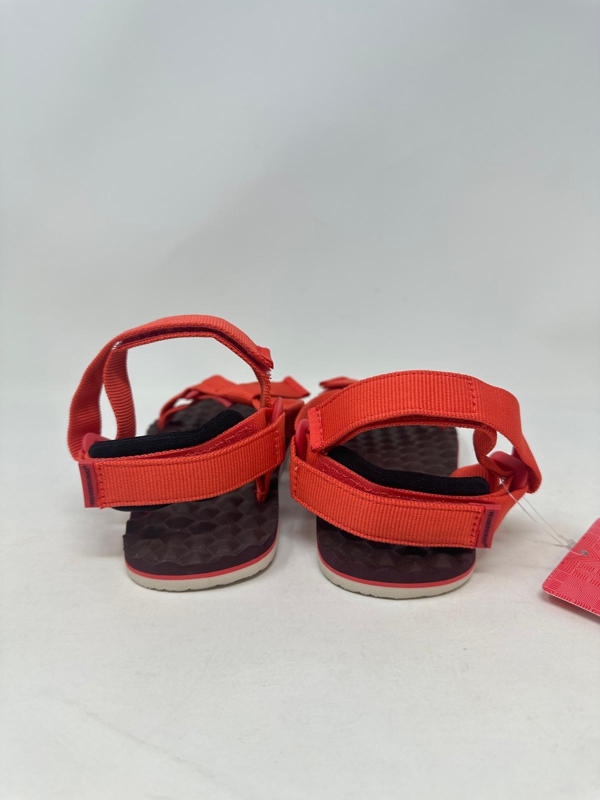 The North Face Women’s Base Camp Switchback Sandals, US:6, Cayenne Red, M1(D233T