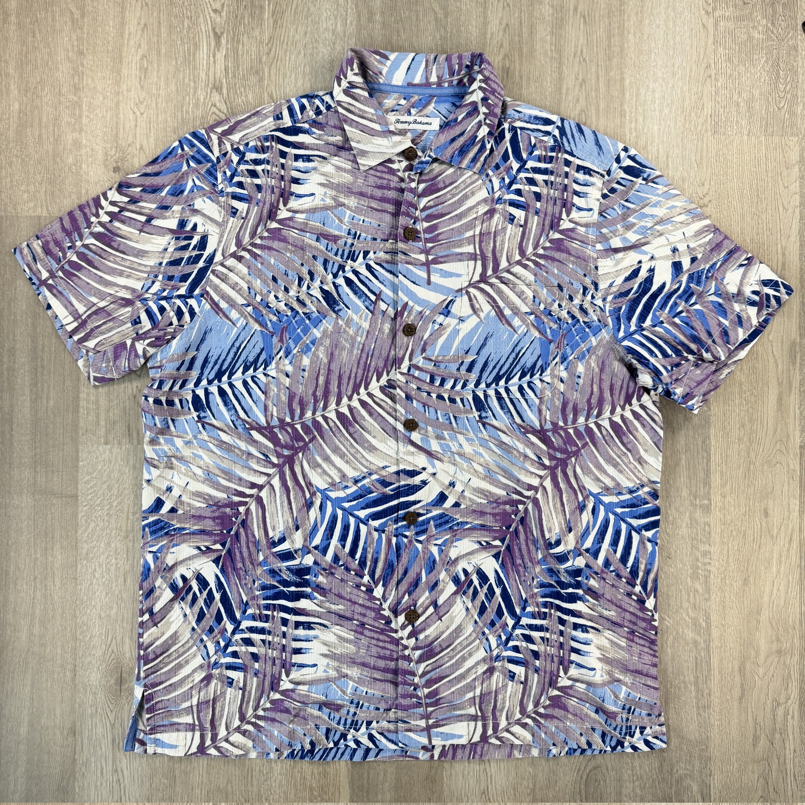 Tommy Bahama Men L Navy Blue Silk Catalina Twill Short Sleeve Camp Shirt
