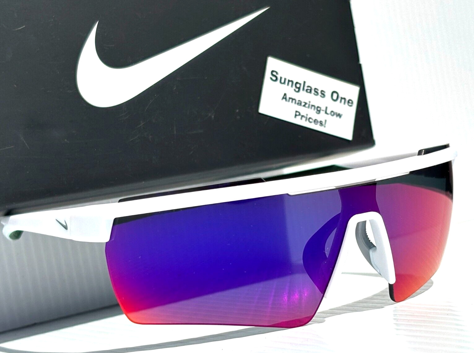Nike WINDSHIELD ELITE 20 White Gorge Green Frame Field Tint Sunglass CW1167 105
