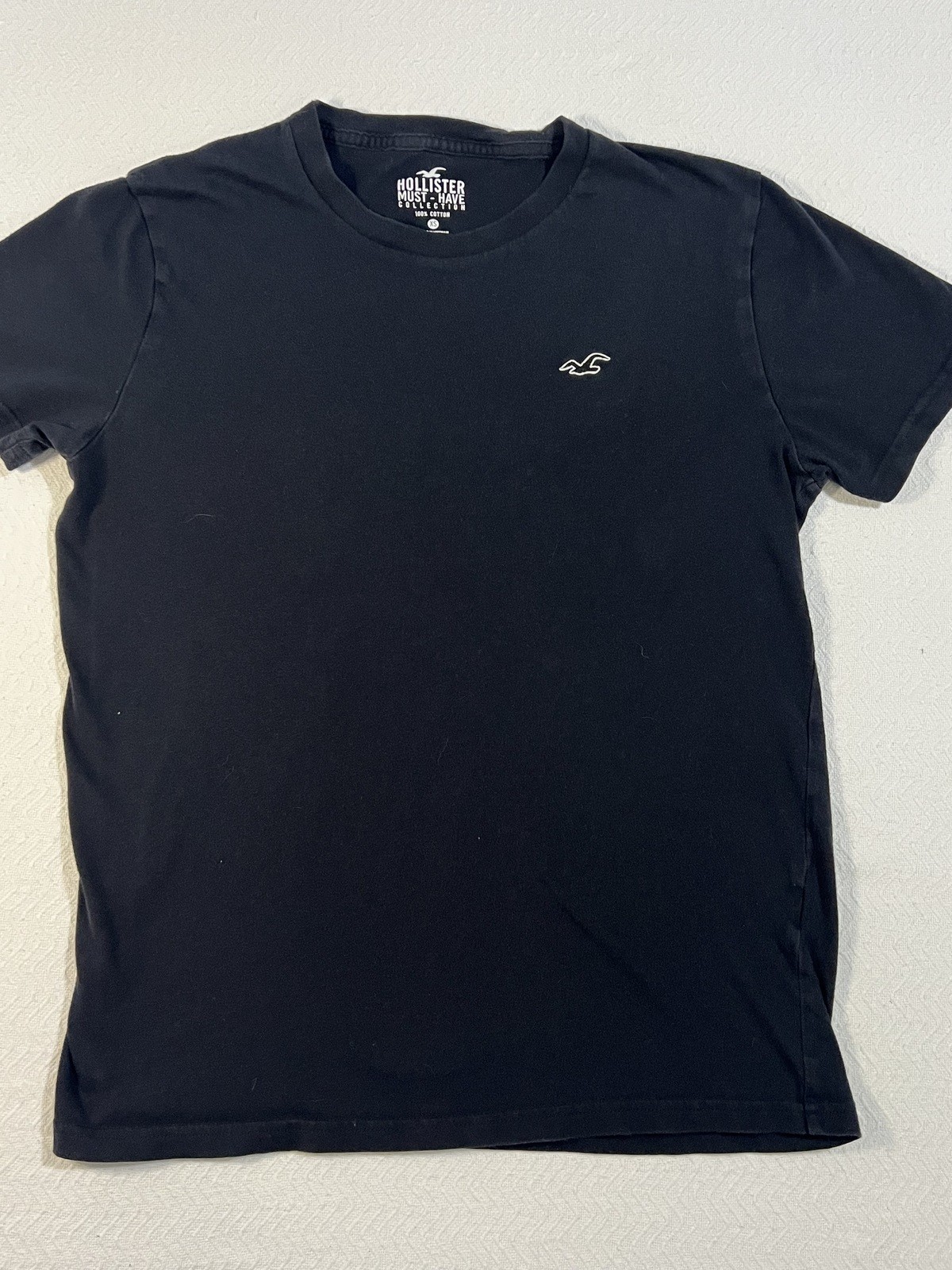 Hollister Must-Have Collection Black Cotton T-Shirt XS