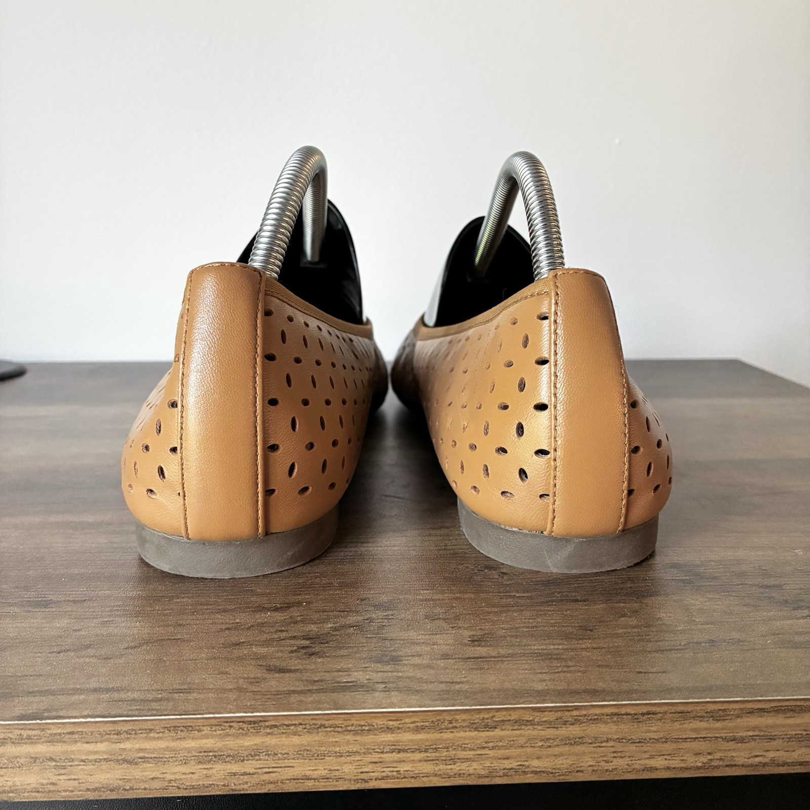 Vionic Robyn II Leather Laser Cut Ballet Slip On Flats Cognac Tan Womens 11