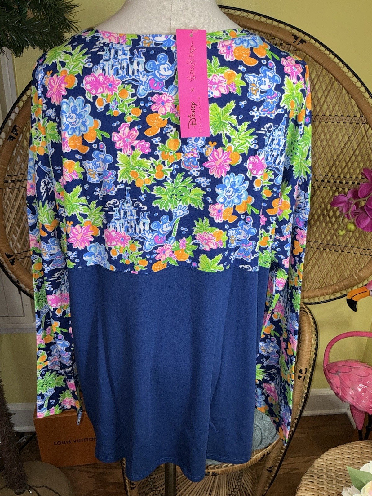 Lilly Pulitzer NWT Finn Top Lilly Loves Disney Size L,XL