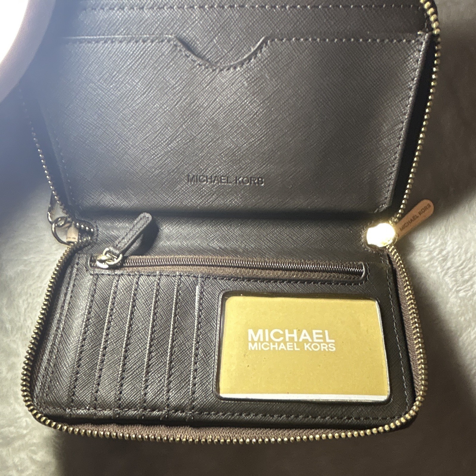 Michael Kors Black Zip-Around Logo Wallet Credit Card Folding Zipper