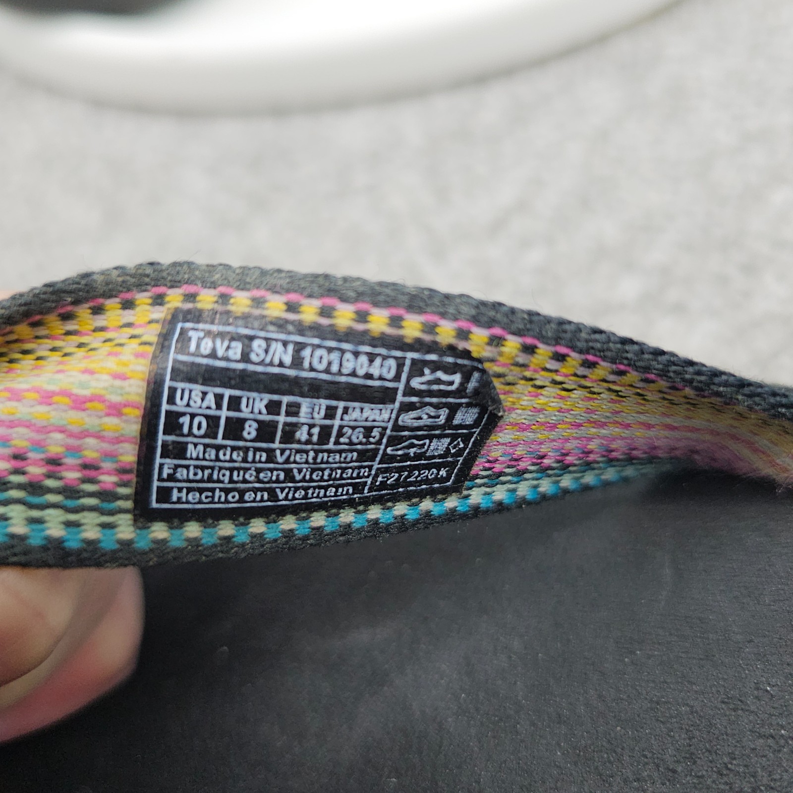 Teva Womens Voya Flip Flops Antiguous Black Multi Color Straps Size 10 US