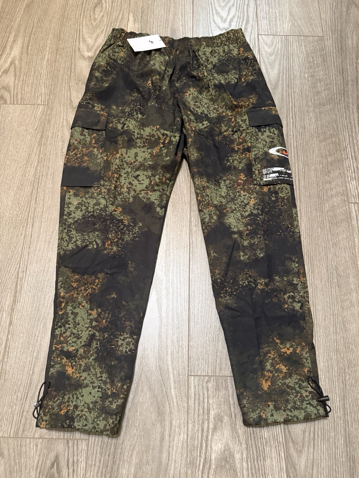 Nike Air Play Digi Camo AOP Woven Pants Medium Olive HV4629-222 Sz Medium
