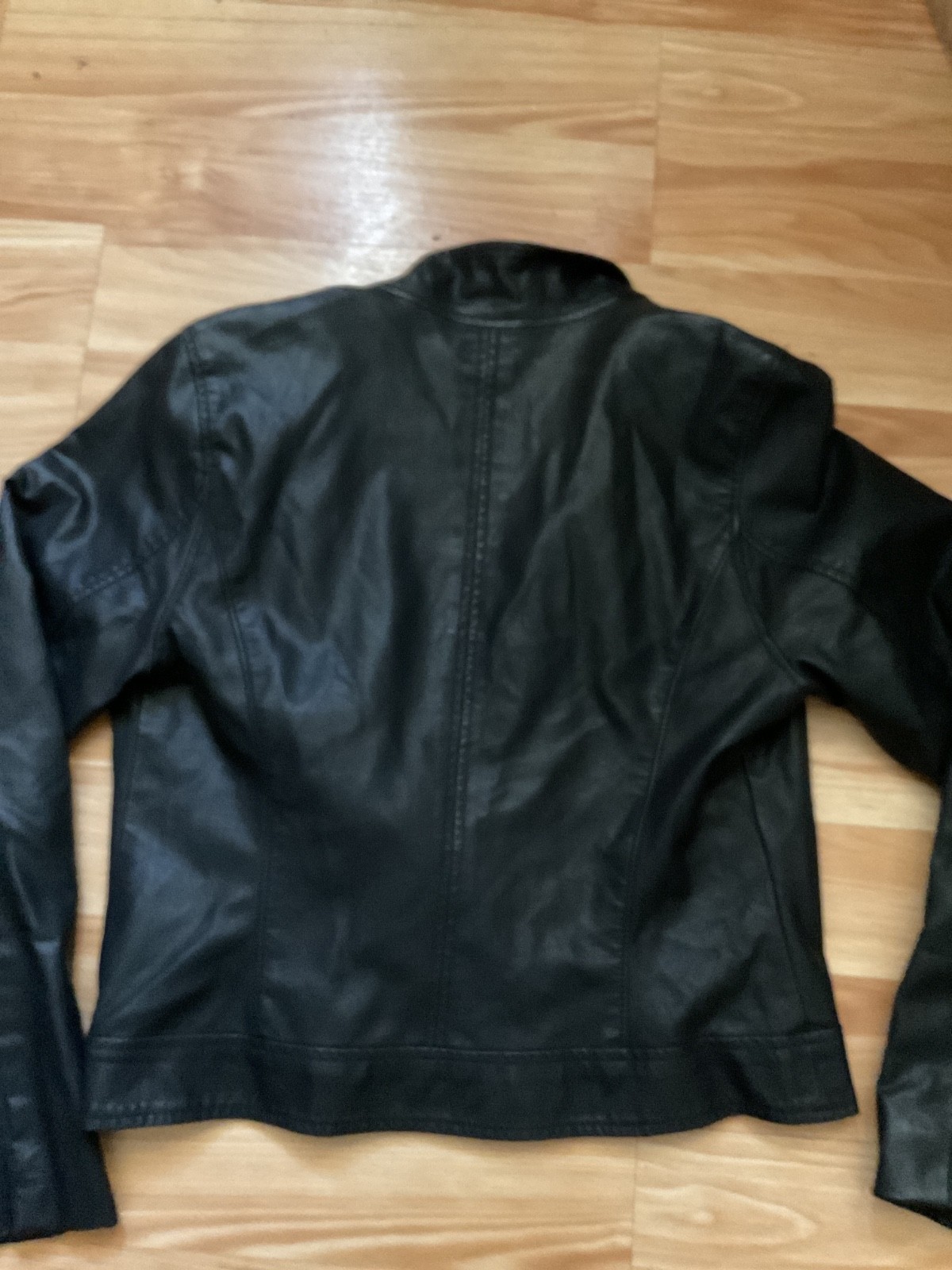 Women’s Faux Leather Jacket Small