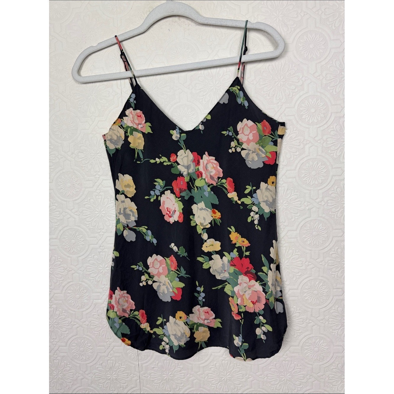 Nili Lotan Isabella 100% Silk Tank Top Cami Floral Grey Spring Quiet Luxury