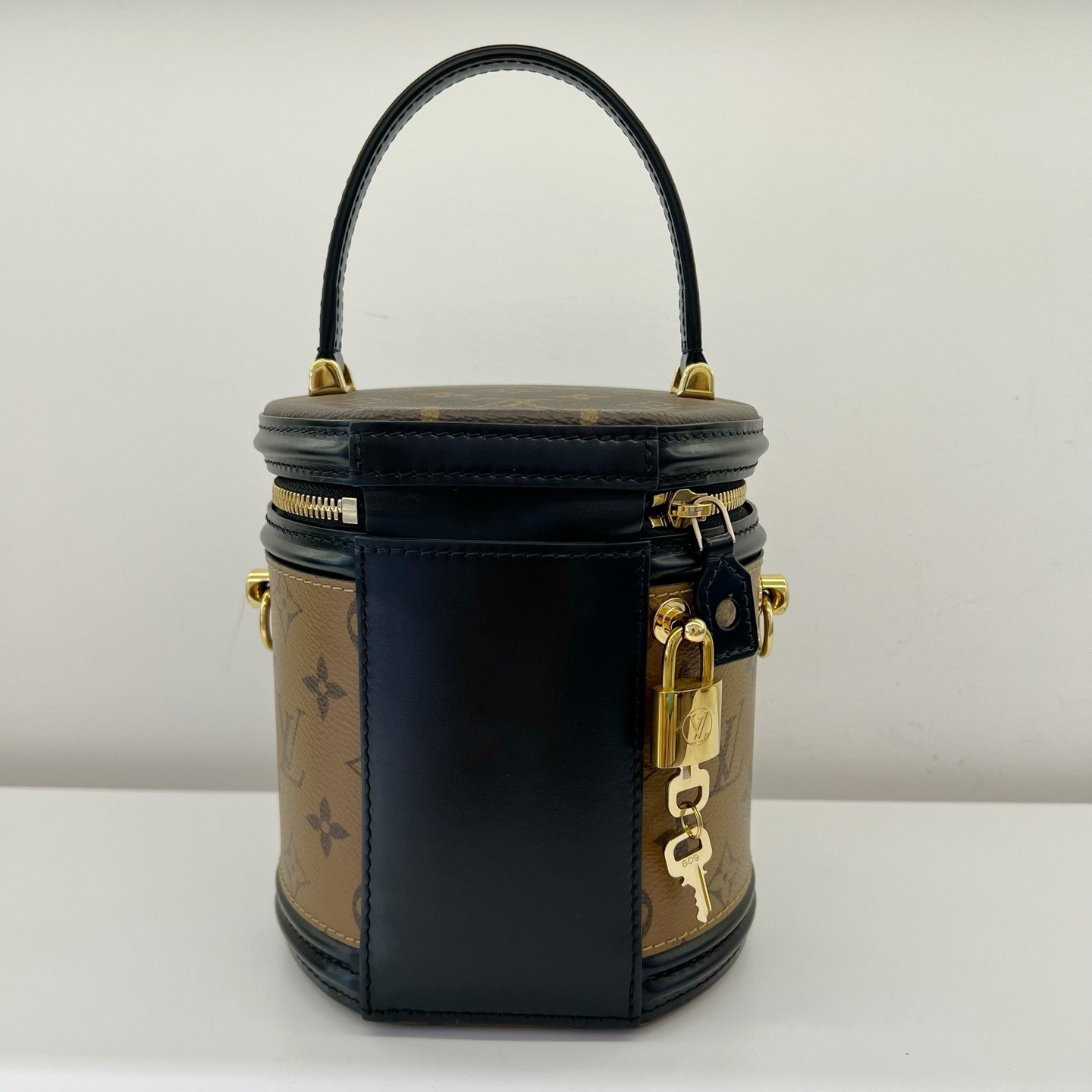 LOUIS VUITTON Cannes Monogram Reverse Brown Black Leather Vanity Bag M43986